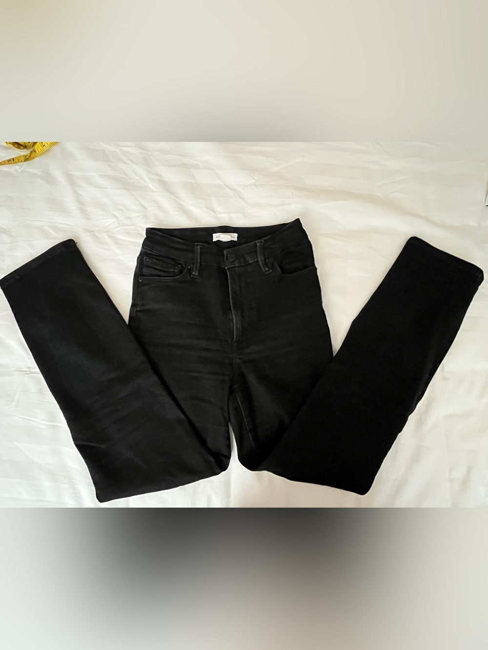 Good American Always Fits Black Straight Leg Jeans Size 00-4